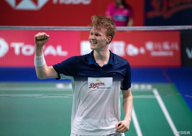 里则显得有 里则显得有