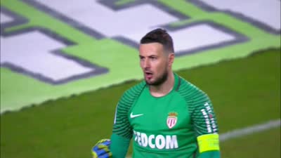 进攻端通过 进攻端通过